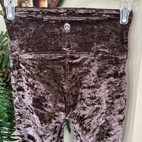 Lululemon Wunder Lounge High-Rise Tight 28" Crushed Velvet Special Edition Brown - Picture 8 of 16